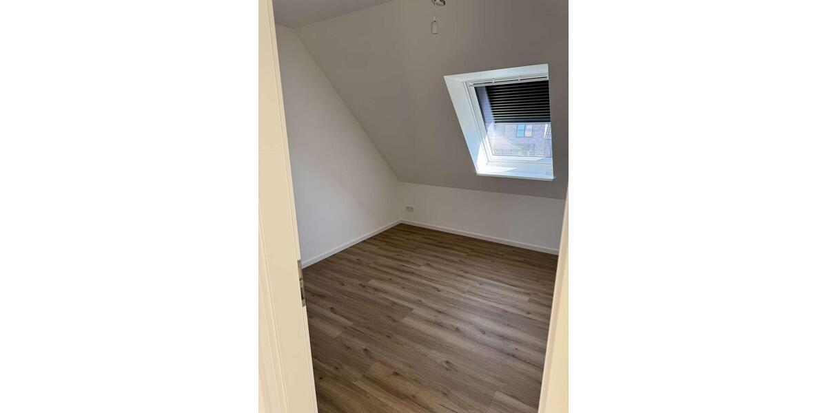 Doppelhaushälfte Ziethen - 4 Zimmer, 120 m&sup2;, 1.795&euro; | Angebot:26494874