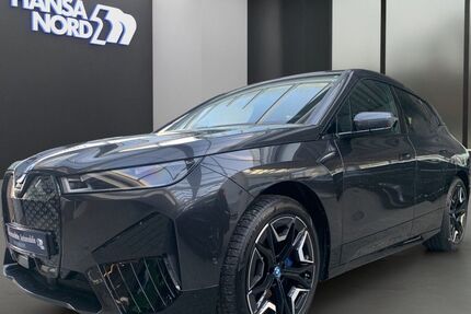 BMW iX 32.980 km 43.890 &euro; Lübeck 23554