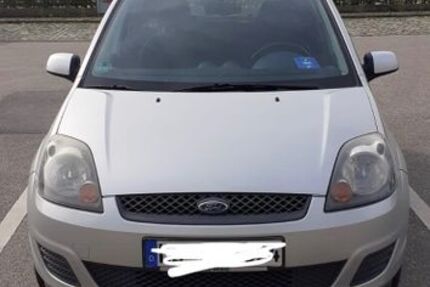 Ford Fiesta 173.000 km 1.250 &euro; Lübeck 23566