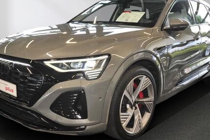 Audi Q8 e-tron 38.600 km 60.880 &euro; Lübeck 23556