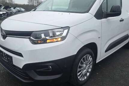 Toyota Proace 42.100 km 17.950 &euro; Bad Segeberg 23795