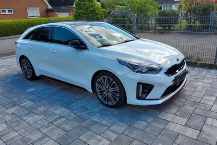 Kia pro ceed / ProCeed 50.300 km 21.790 &euro; Rondeshagen 23919