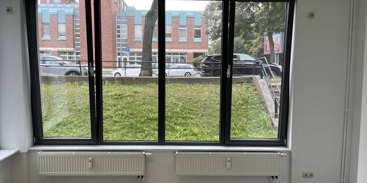 Gewerbeobjekt Lübeck St. Lorenz Nord - 2 Zimmer, 62 m&sup2;, 790&euro; | Angebot:26289351