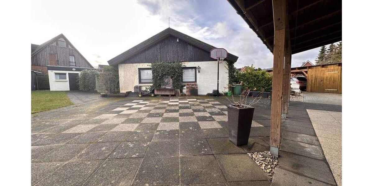 Einfamilienhaus Ahrensbök - 4 Zimmer, 180 m&sup2;, 429.000&euro; | Angebot:25708076
