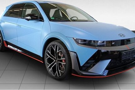 Hyundai IONIQ 5 1.408 km 54.980 € Lübeck 23562