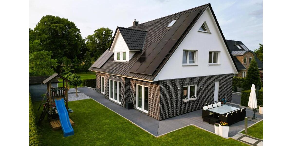 Einfamilienhaus Reinfeld (Holstein) - 8 Zimmer, 223 m&sup2;, 800.000&euro; | Angebot:25284687