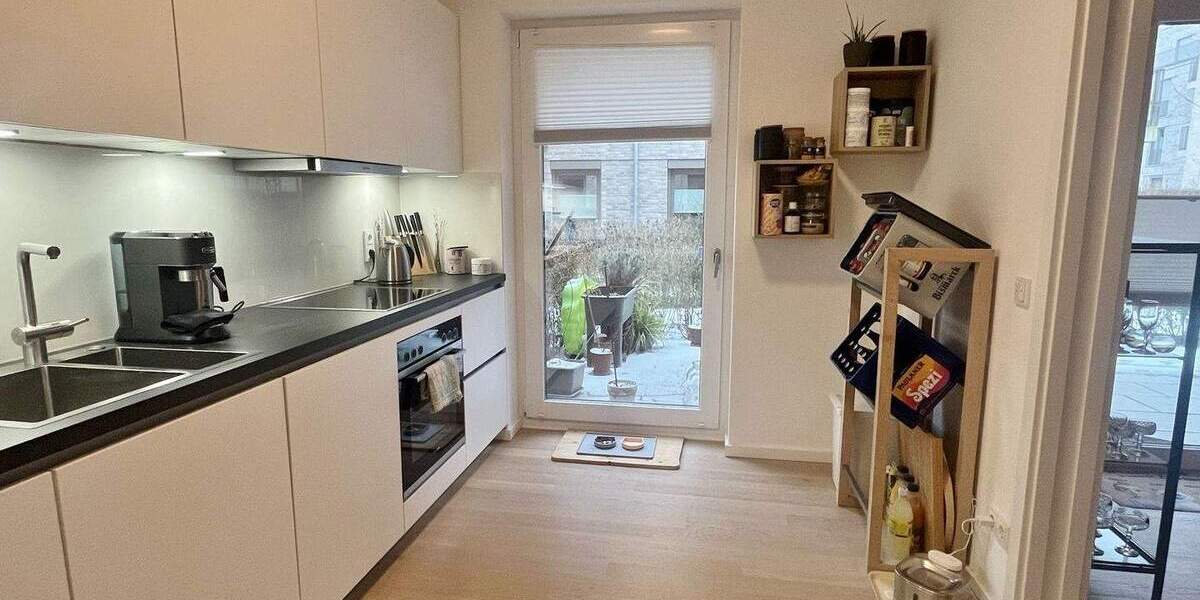 Etagenwohnung Lübeck St. Jürgen - 3 Zimmer, 127 m&sup2;, 1.950&euro; | Angebot:24737867