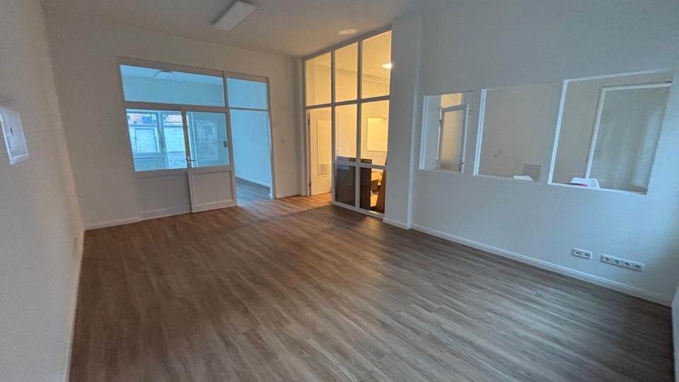 Gewerbeobjekt Lübeck Innenstadt - 1.250&euro; | Angebot:26060041