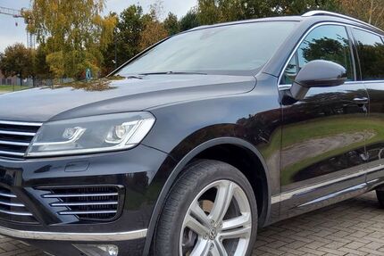 VW Touareg 118.700 km 25.900 € Mölln 23879