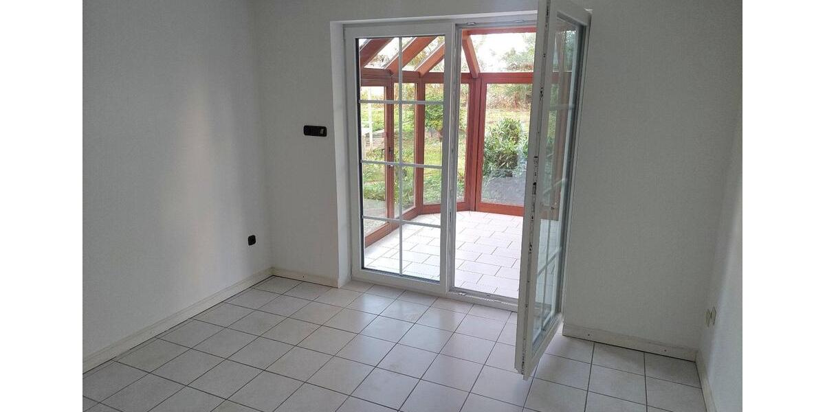 Einfamilienhaus Timmendorfer Strand - 7.5 Zimmer, 205 m&sup2;, 2.300&euro; | Angebot:27638451