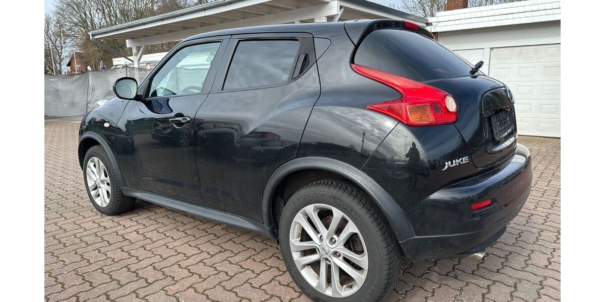 Nissan Juke 123.000 km 8.200 &euro; Lübeck 23560