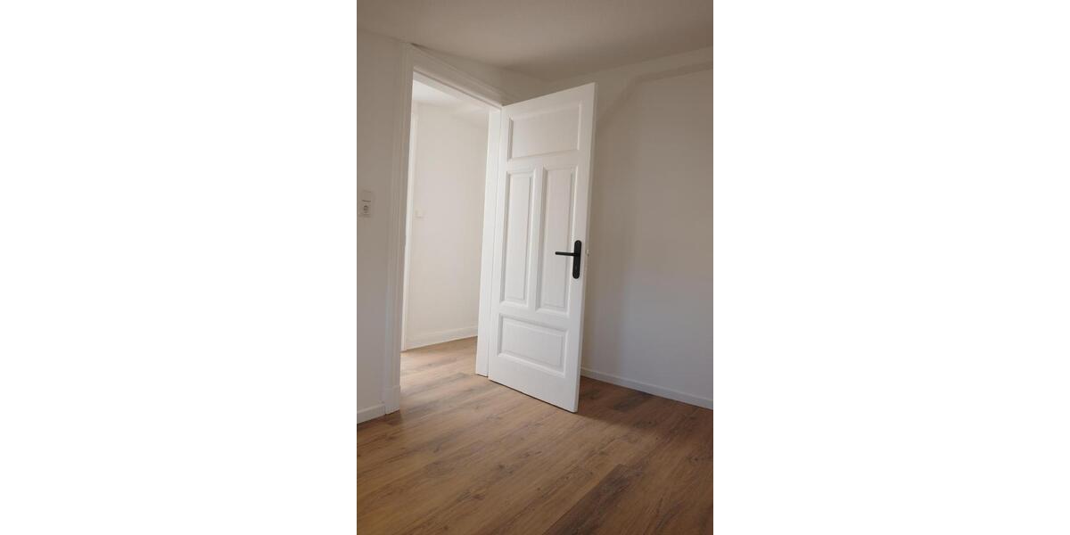 Dachgeschoßwohnung Lübeck Sankt Lorenz Nord - 2.5 Zimmer, 46 m&sup2;, 782&euro; | Angebot:26339308