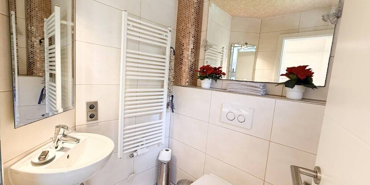 Einfamilienhaus Lübeck Kücknitz - 3 Zimmer, 113 m&sup2;, 1.200.000&euro; | Angebot:25703175