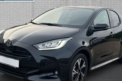 Toyota Yaris 16.006 km 26.990 &euro; Lübeck 23566