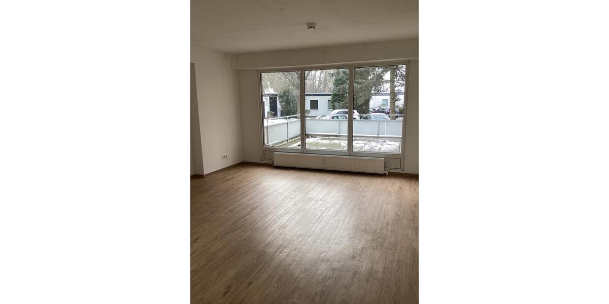 Erdgeschoßwohnung Lübeck Sankt Lorenz Nord - 4 Zimmer, 107 m&sup2;, 1.237&euro; | Angebot:25438312
