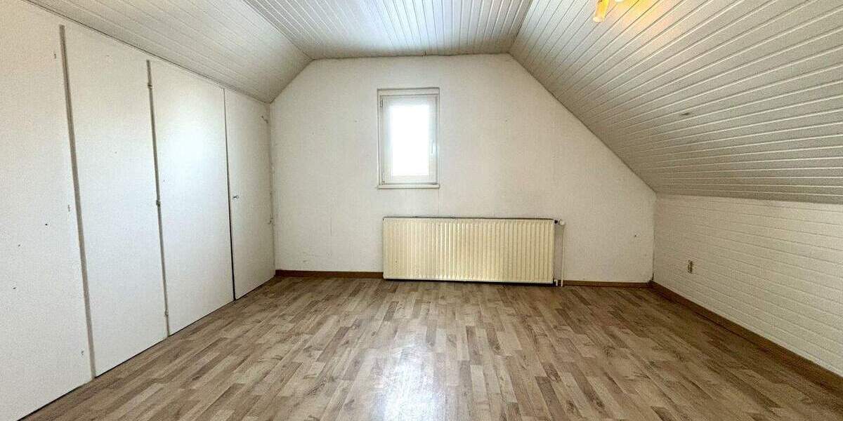 Mehrfamilienhaus, Wohnhaus Lübeck Travemünde - 6 Zimmer, 168 m&sup2;, 499.000&euro; | Angebot:25771642