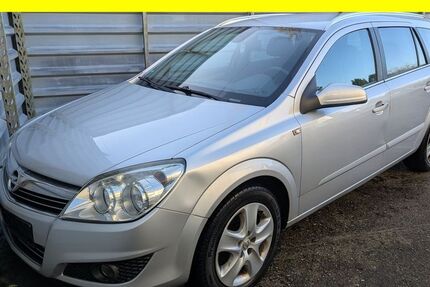 Opel Astra 308.980 km 1.450 &euro; Lübeck 23556