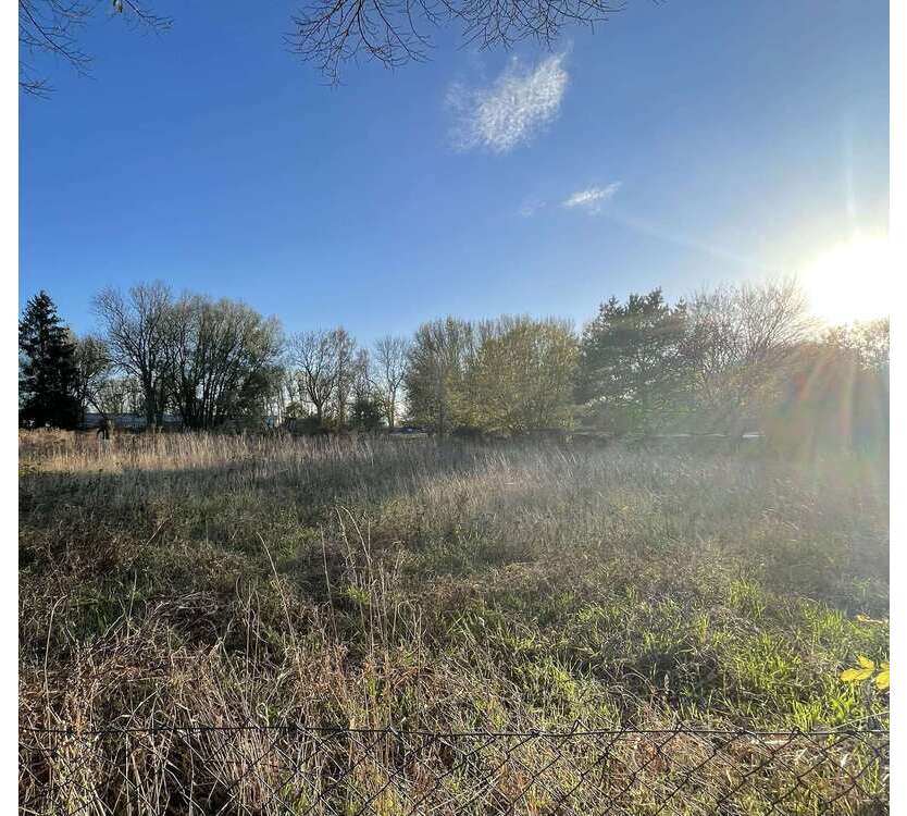 Grundstück zu verkaufen in Lüdersdorf 198.000 € 600 m²