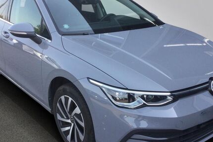 VW Golf 65.400 km 22.680 € Lübeck 23560