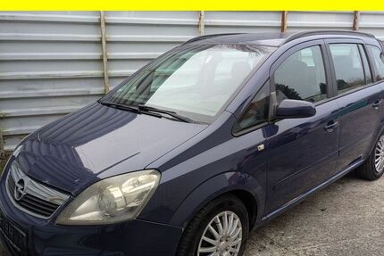 Opel Zafira 271.631 km 1.400 &euro; Lübeck 23556