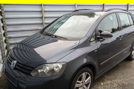 VW Golf 246.527 km 5.450 € Lübeck 23556