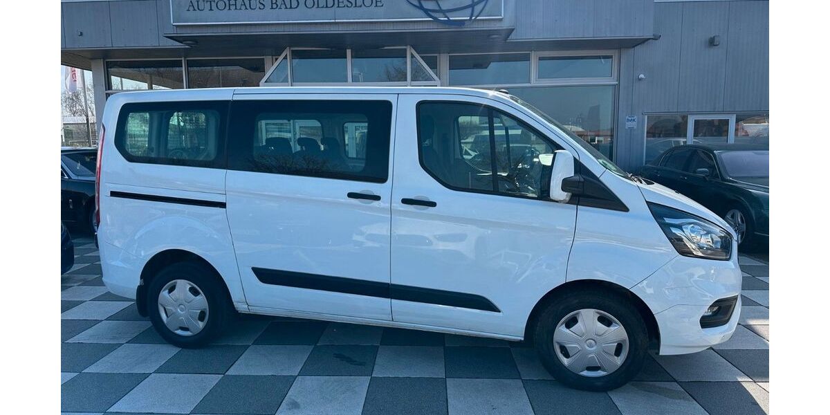 Ford Transit Custom 148.300 km 15.900 &euro; Bad Oldesloe 23843