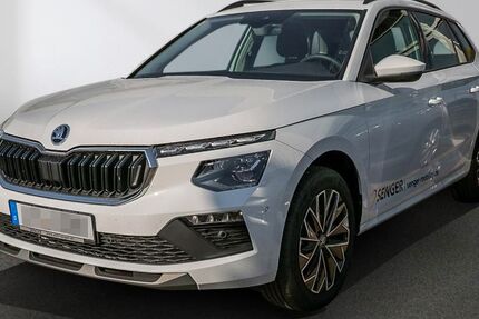 Skoda Kamiq 2.000 km 32.890 € Bad Segeberg 23795