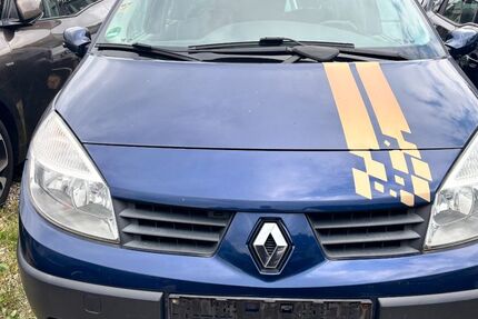 Renault Scenic 180.483 km 1.800 &euro; Lübeck 23568