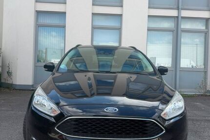 Ford Focus 319.000 km 3.200 &euro; Lübeck 23560