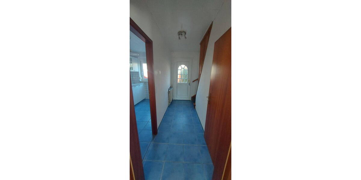 Reihenmittelhaus Lübeck Kücknitz - 3 Zimmer, 66 m&sup2;, 170.000&euro; | Angebot:26228710