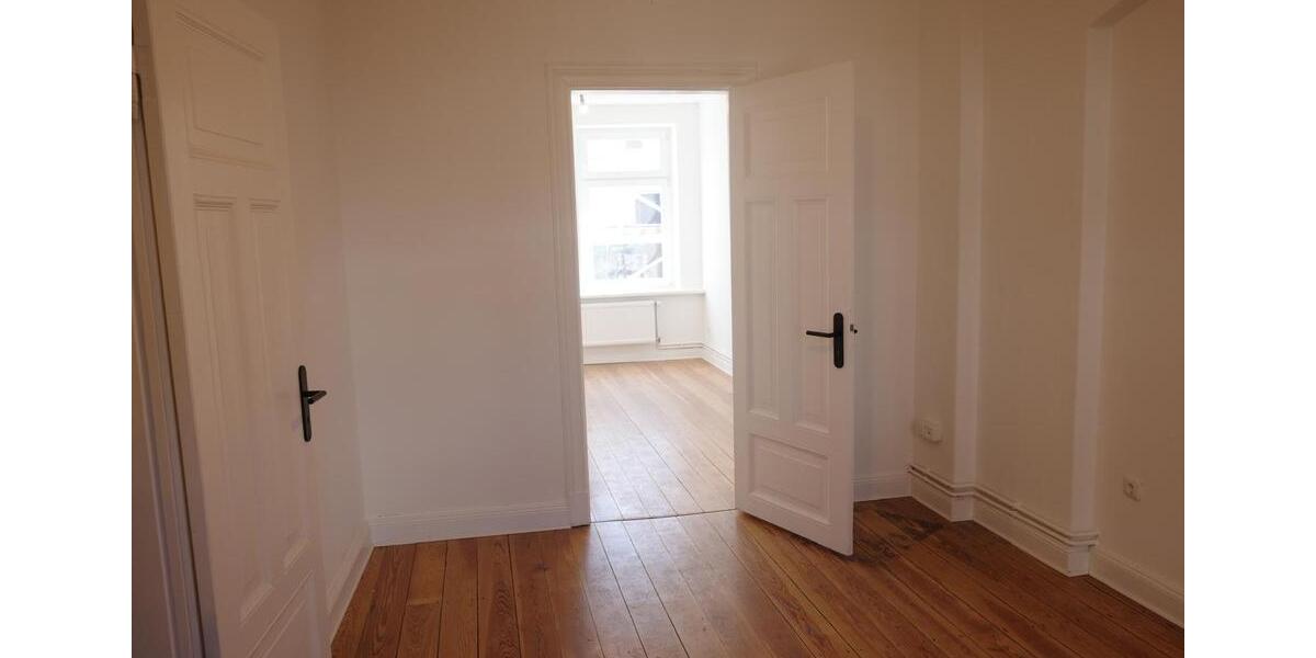 Hochparterre Lübeck Sankt Lorenz Nord - 2 Zimmer, 36 m&sup2;, 612&euro; | Angebot:26339309