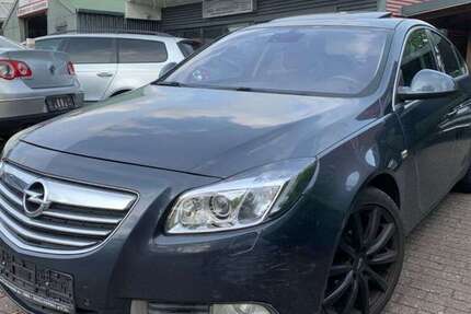 Opel Insignia 251.000 km 3.300 &euro; Stockelsdorf (bei Lübeck) 23617