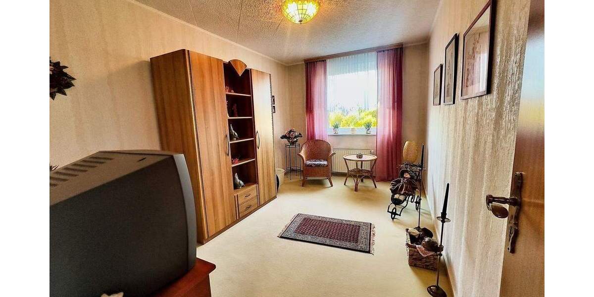 Reihenmittelhaus Lübeck Kücknitz - 4 Zimmer, 111 m&sup2;, 298.000&euro; | Angebot:25196237