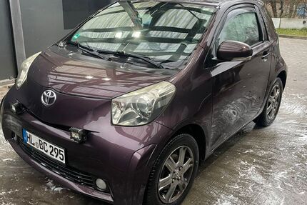 Toyota IQ 264.200 km 3.000 &euro; Lübeck 23568