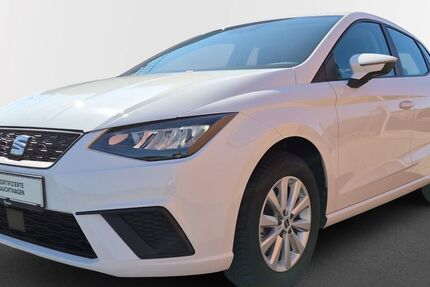 Seat Ibiza 22.426 km 18.873 &euro; Mölln 23879