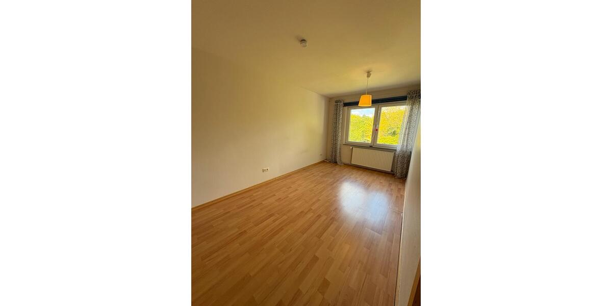 Reihenhaus Bad Schwartau - 5 Zimmer, 71 m&sup2;, 320.000&euro; | Angebot:26689576