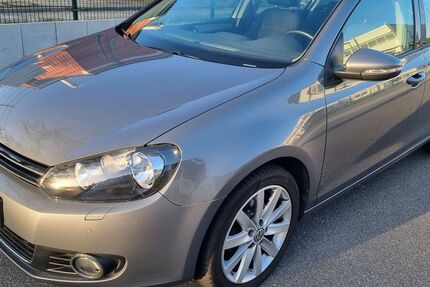 VW Golf 83.600 km 9.900 &euro; Lübeck 23554