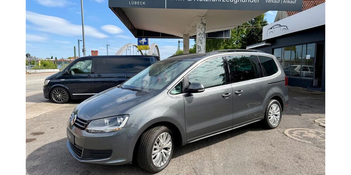 VW Sharan 148.884 km 17.900 &euro; Lübeck 23558