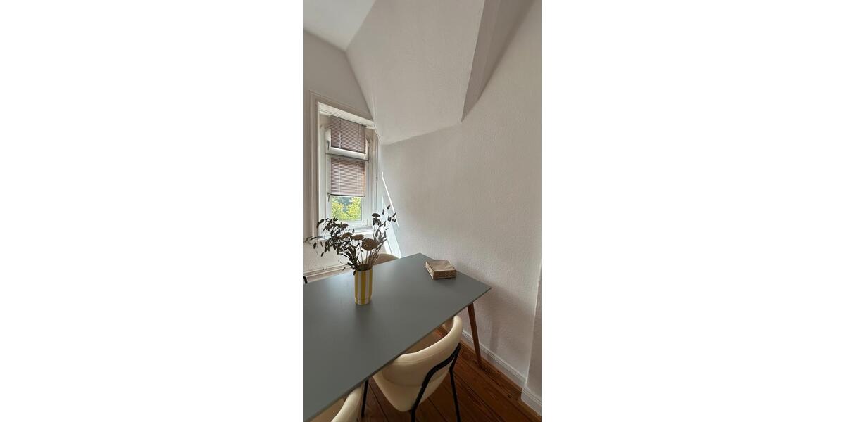 Etagenwohnung Lübeck Innenstadt - 3 Zimmer, 120 m&sup2;, 1.650&euro; | Angebot:25875535