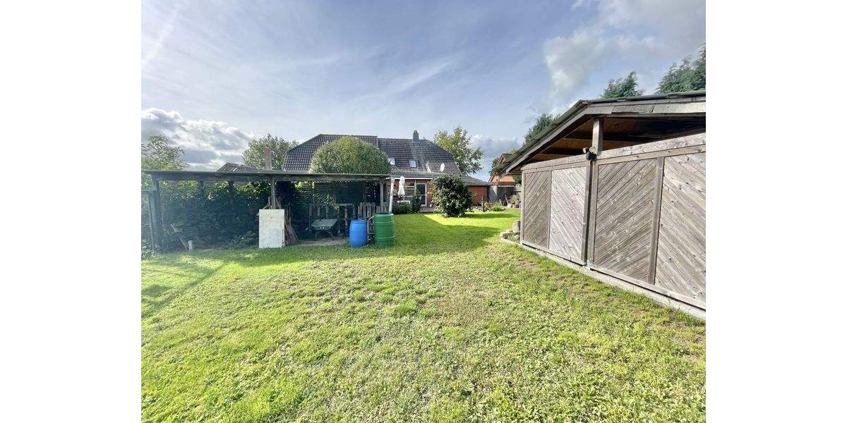 Doppelhaushälfte Rondeshagen Groß Weeden - 3 Zimmer, 115 m&sup2;, 220.000&euro; | Angebot:25745223