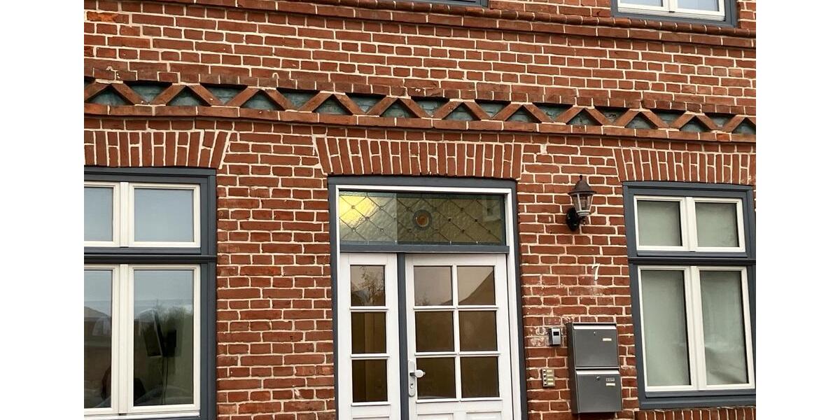 Schöne 2-Raumwohnung im OG in Wittenburg nach Absprache möbliert. 2 zimmer