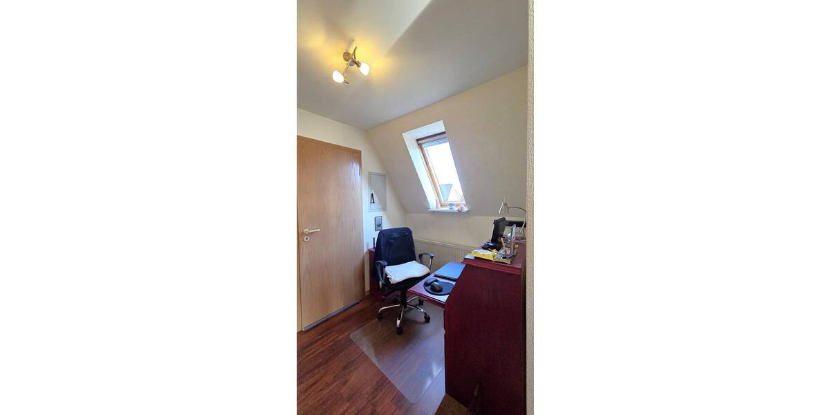 Mehrfamilienhaus, Wohnhaus Lübeck St. Lorenz Nord - 4 Zimmer, 130 m&sup2;, 219.000&euro; | Angebot:26583681