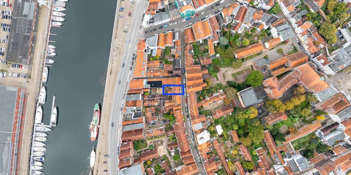 Haus zum Kaufen in Lübeck 679.000 € 148 m² 5 zimmer