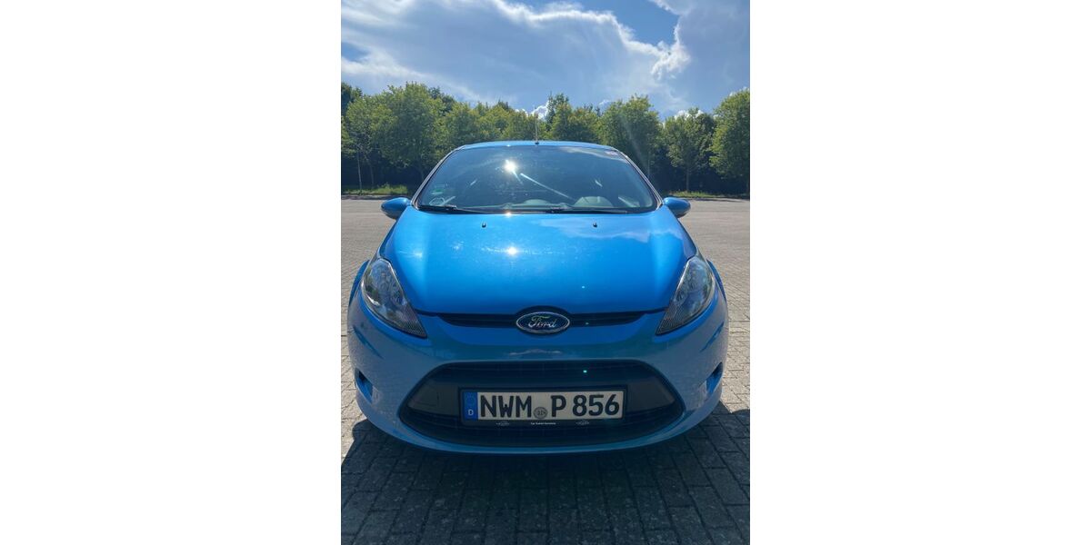 Ford Fiesta 129.597 km 2.600 € Herrnburg 23923