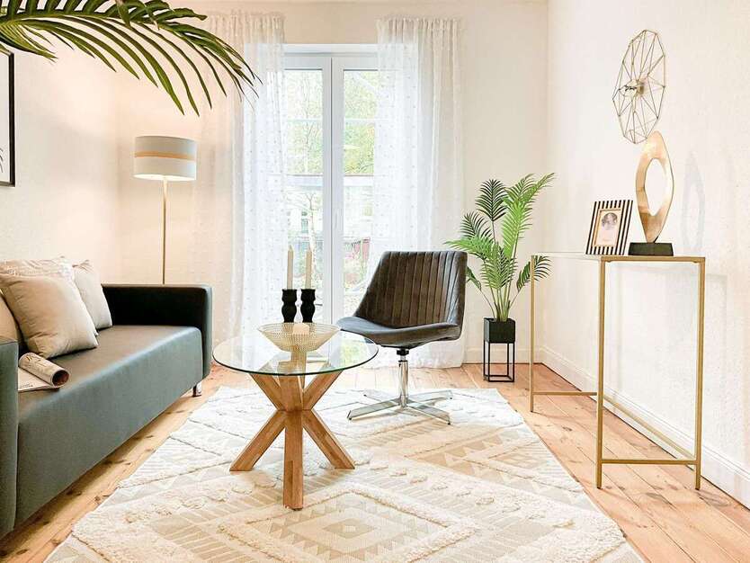 Haus zum Kaufen in Lübeck 375.000 € 102 m² 6 zimmer