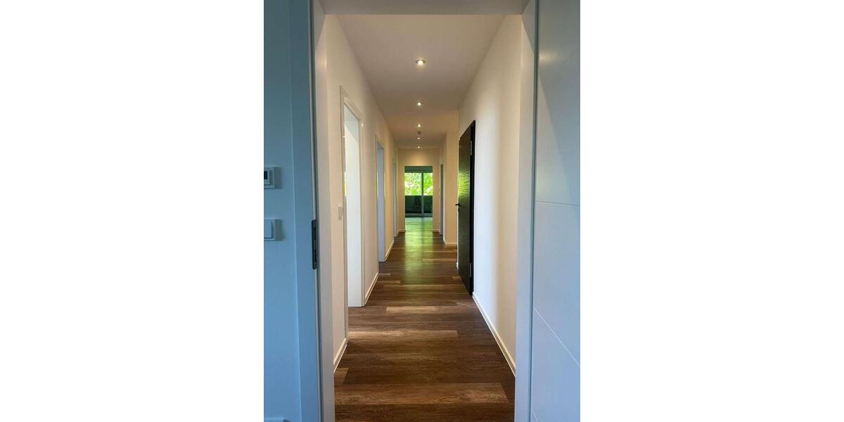Gewerbeobjekt Reinfeld (Holstein) - 1.100&euro; | Angebot:26470876
