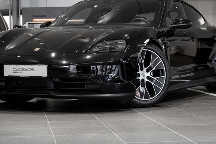 Porsche Taycan 5.900 km 91.490 &euro; Lübeck 23560