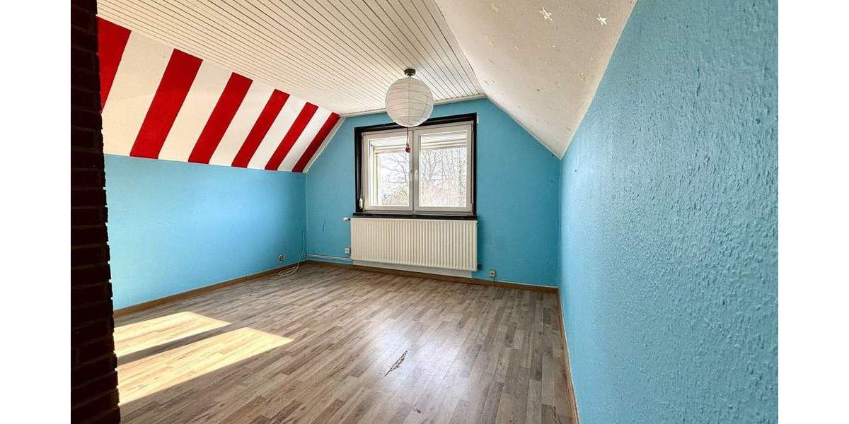 Mehrfamilienhaus, Wohnhaus Lübeck Travemünde - 6 Zimmer, 168 m&sup2;, 499.000&euro; | Angebot:25771642