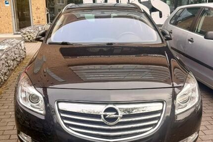 Opel Insignia 102.000 km 7.200 &euro; Lübeck 23554