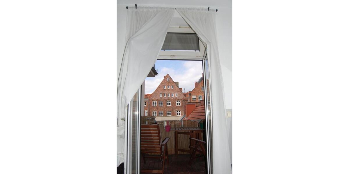 Am Holstentor-zentral gelegene Altstadtwohnung auf der Stadtinsel 3 zimmer